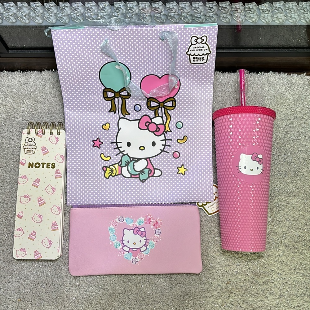 Hello Kitty tumbler, notebook, pencil pouch, and gift bag gift set. - Picture 2 of 9